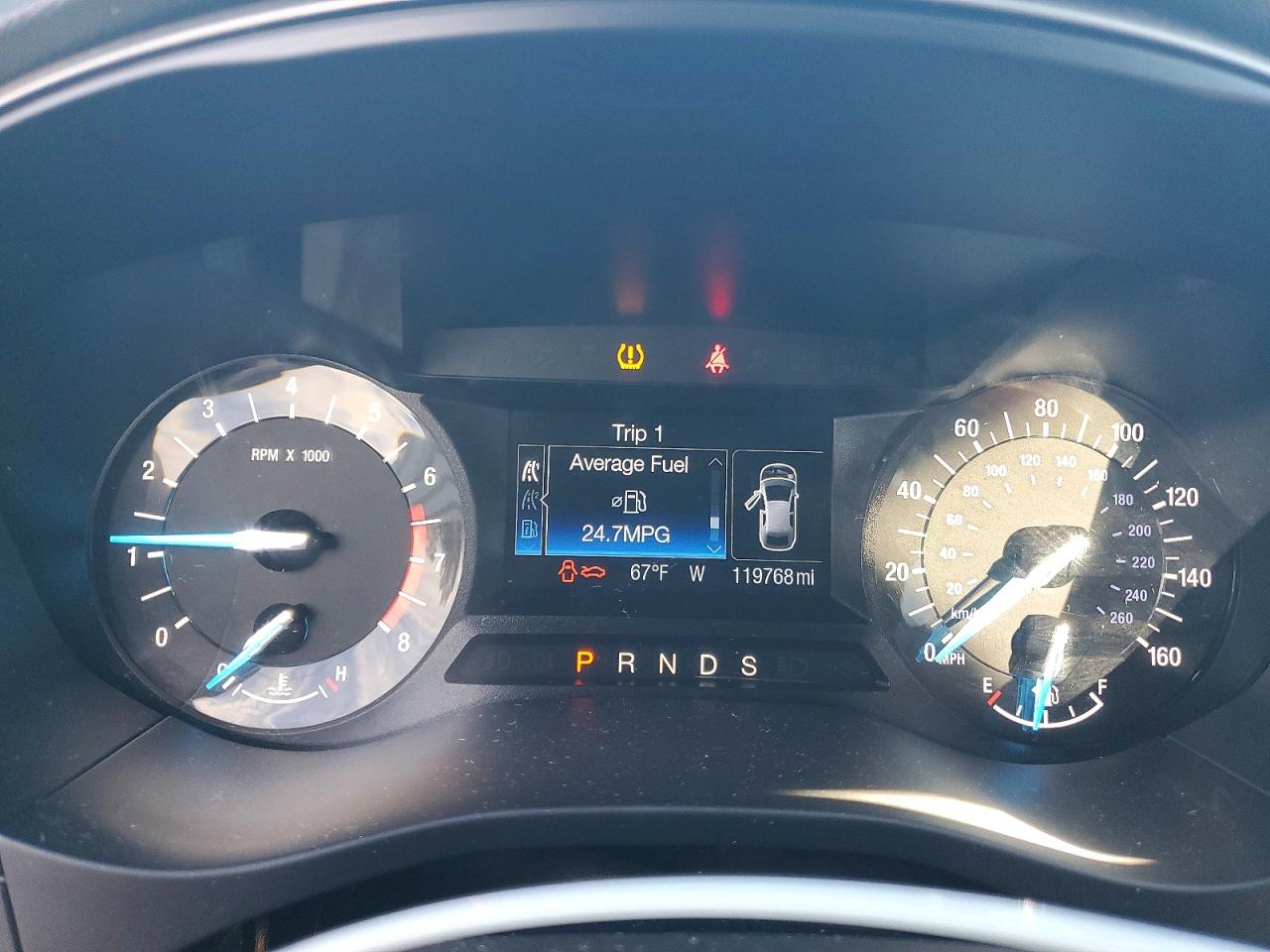 2016 FORD FUSION SE photo 9