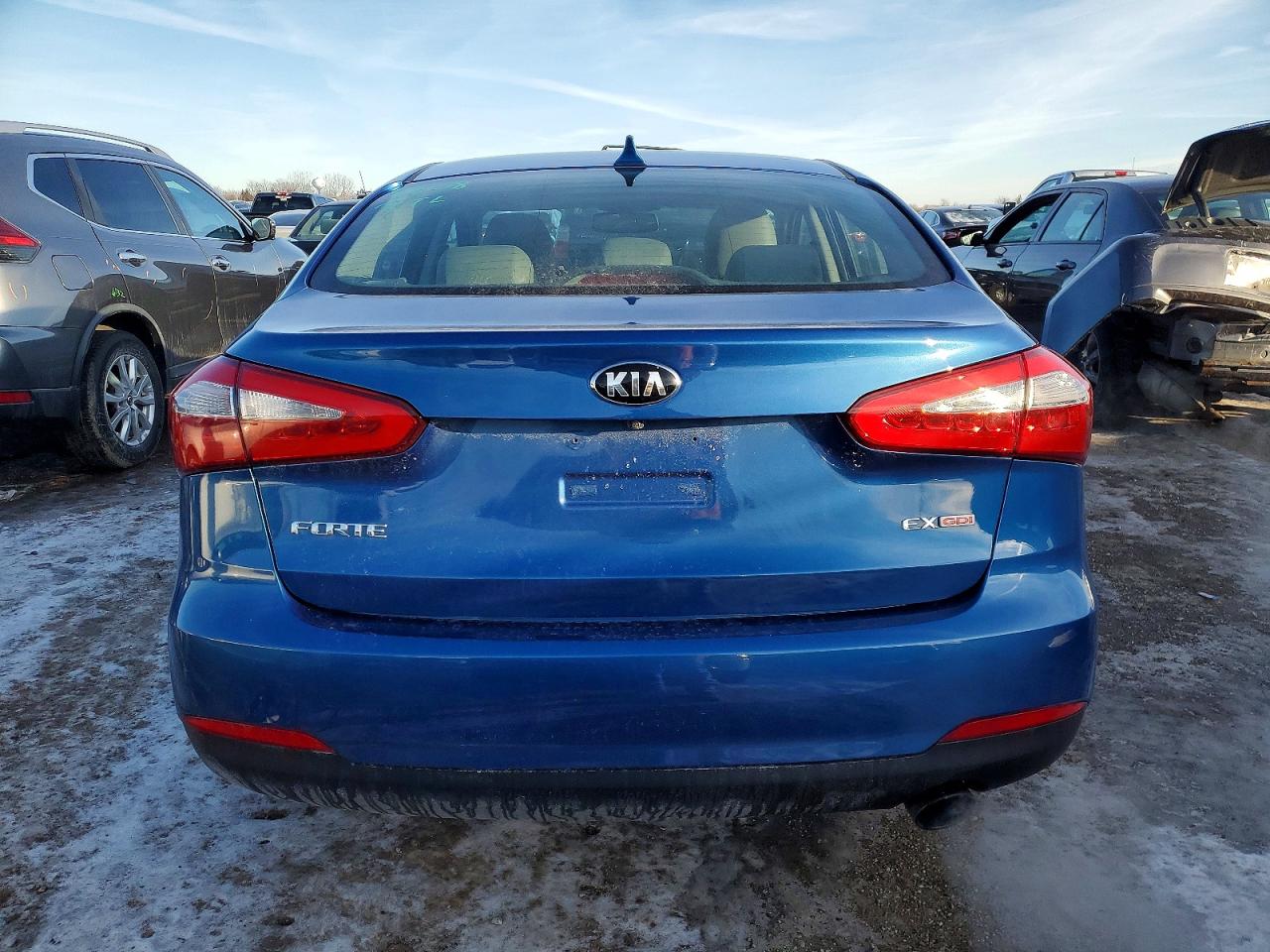 2014 KIA FORTE EX photo 6