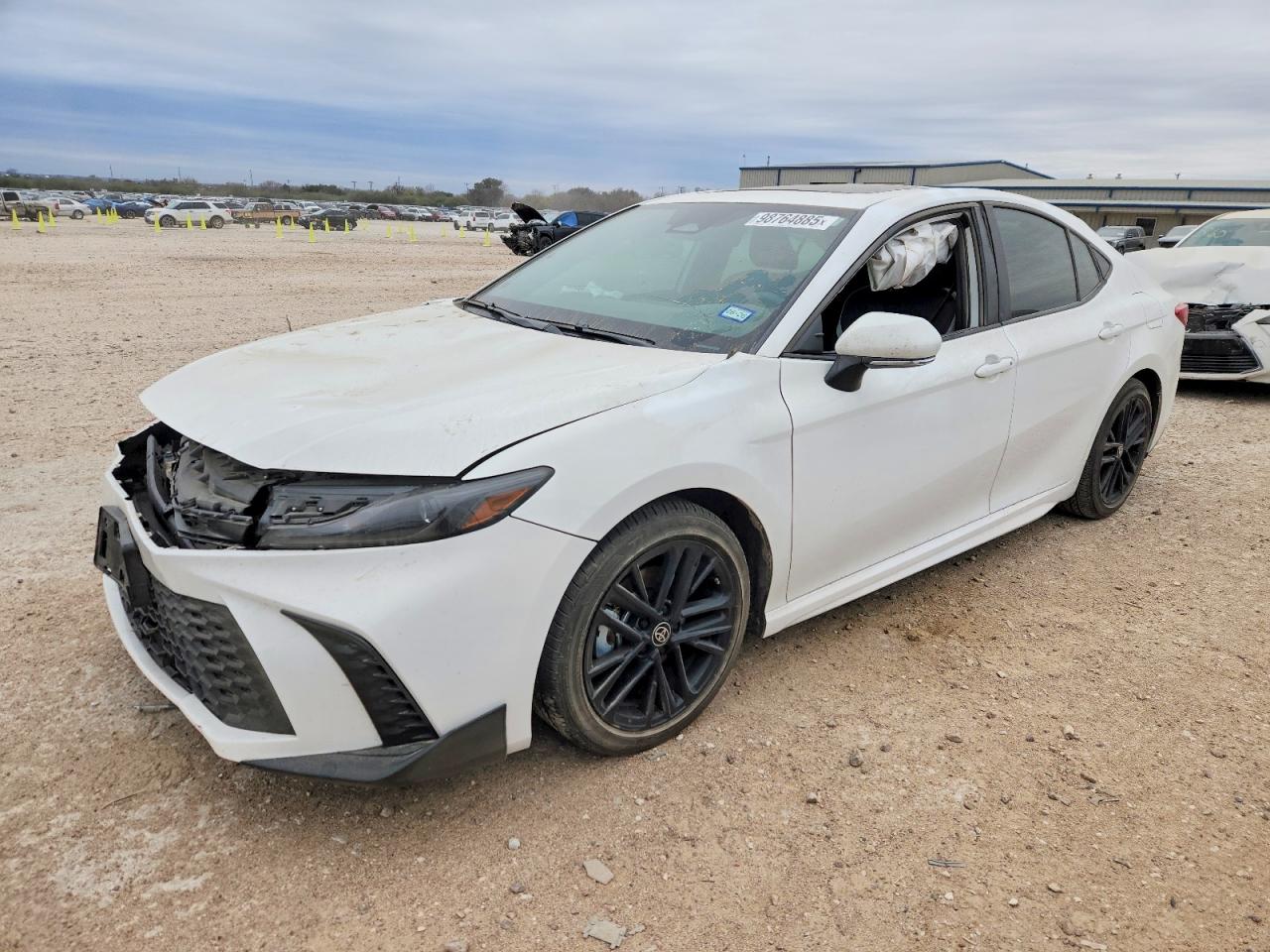 2025 TOYOTA CAMRY