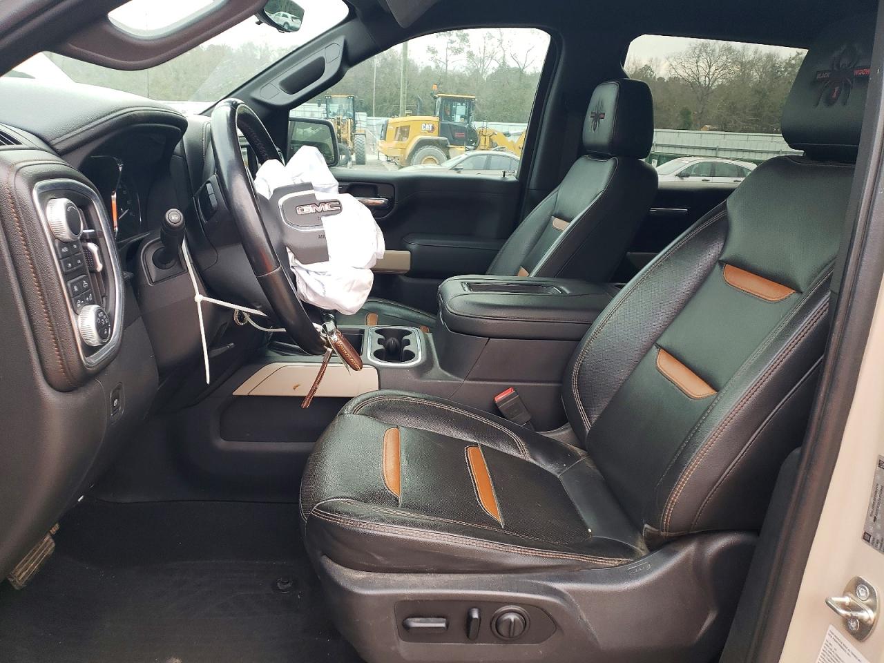 2019 GMC SIERRA K1500 AT4 photo 7
