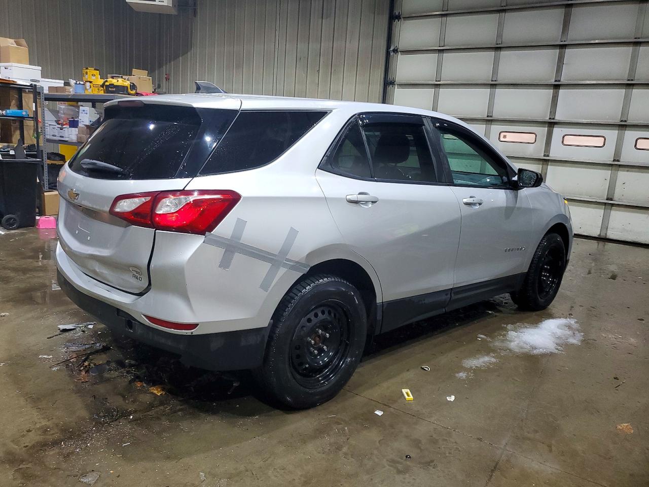 2021 CHEVROLET EQUINOX LS photo 3