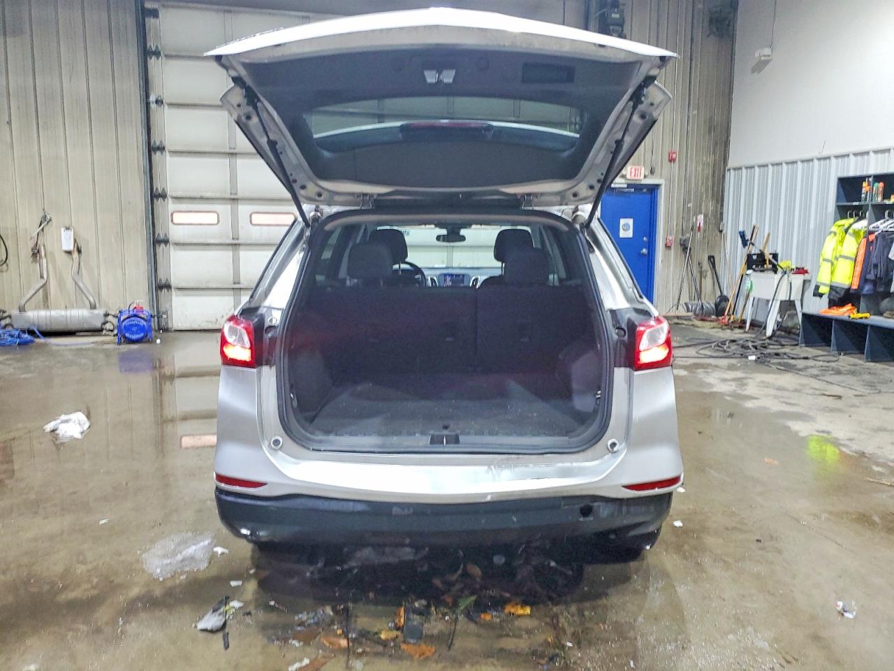 2021 CHEVROLET EQUINOX LS photo 6
