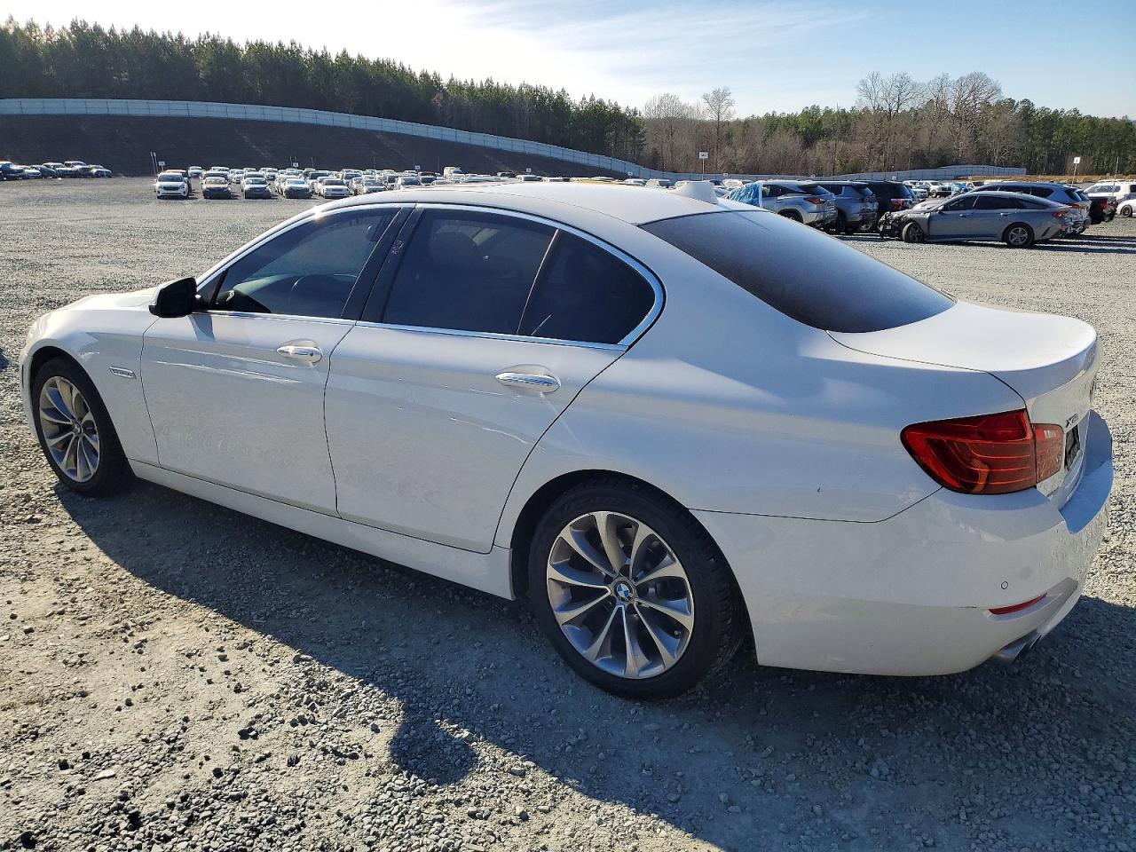 2016 BMW 528 XI photo 2