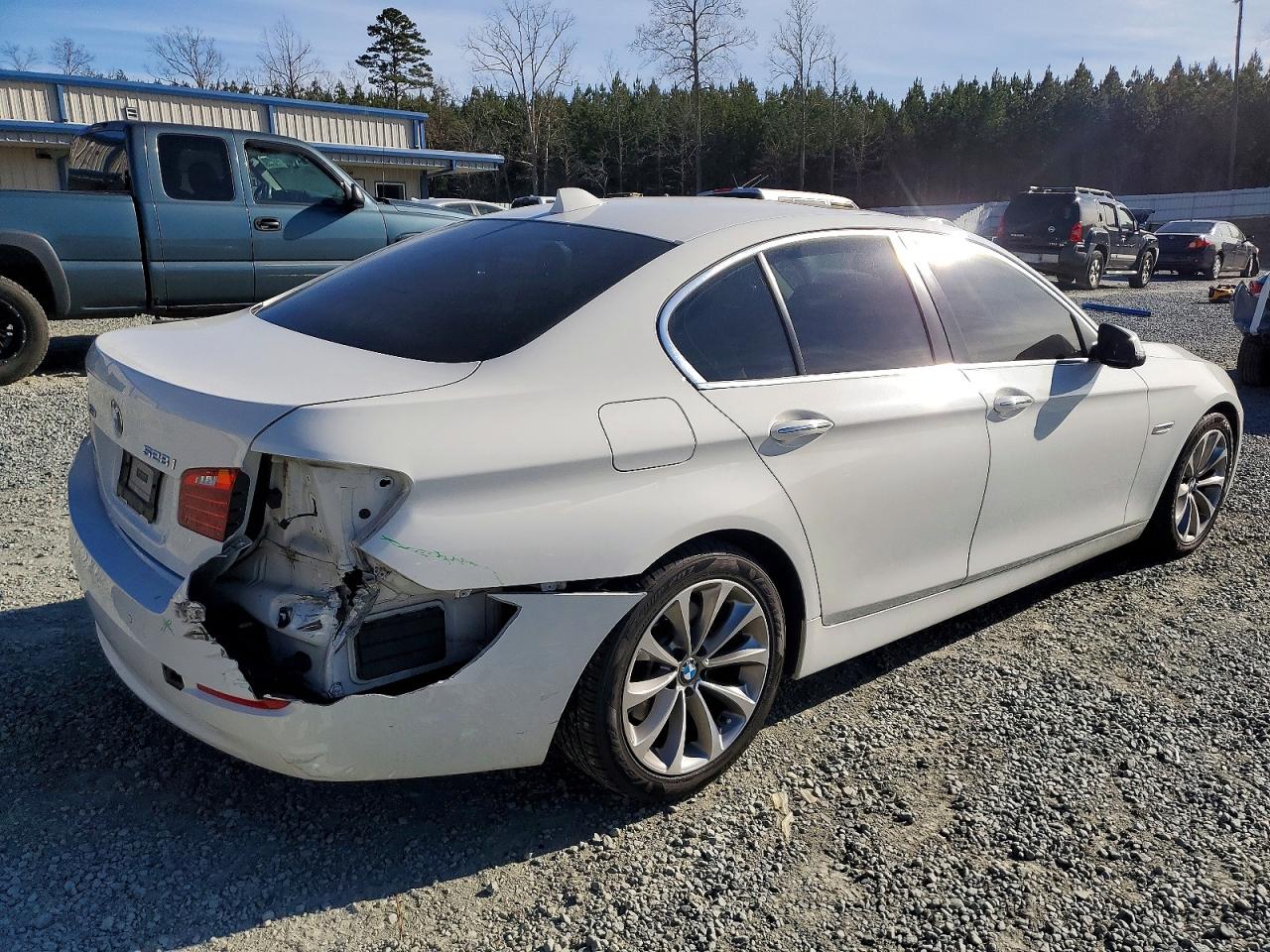 2016 BMW 528 XI photo 3
