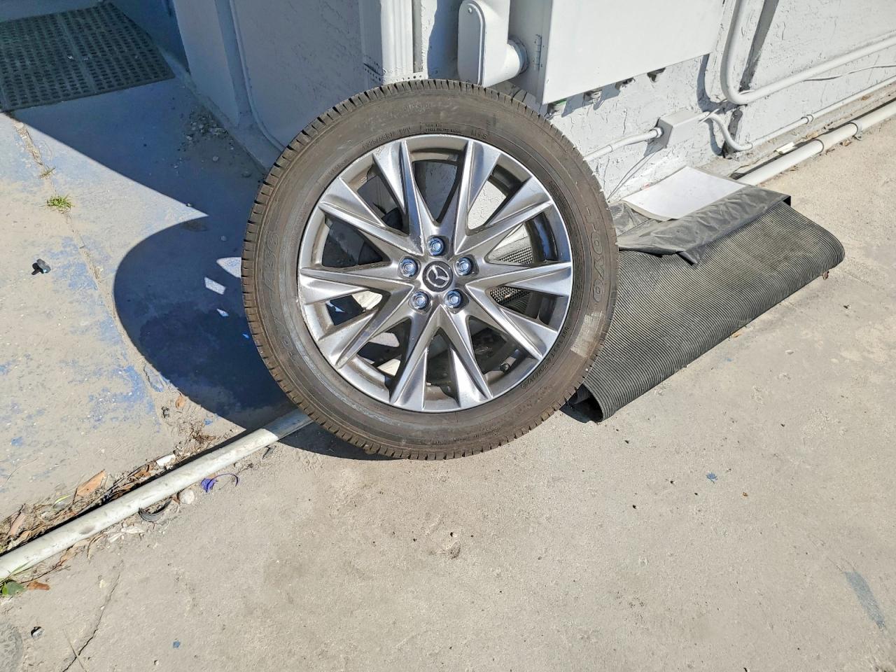 2025 MAZDA CX-5 PREMIUM PLUS photo 13