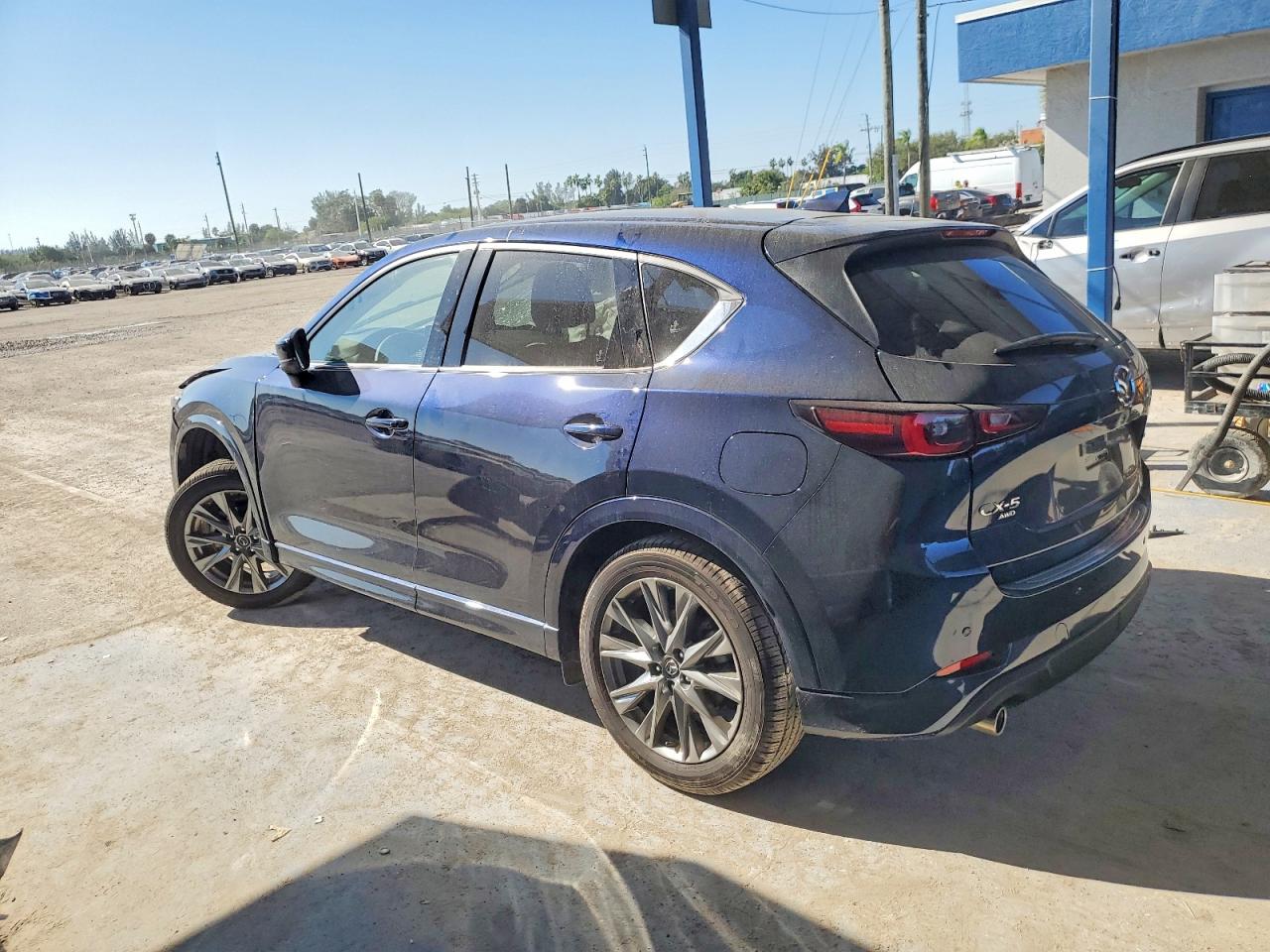 2025 MAZDA CX-5 PREMIUM PLUS photo 2