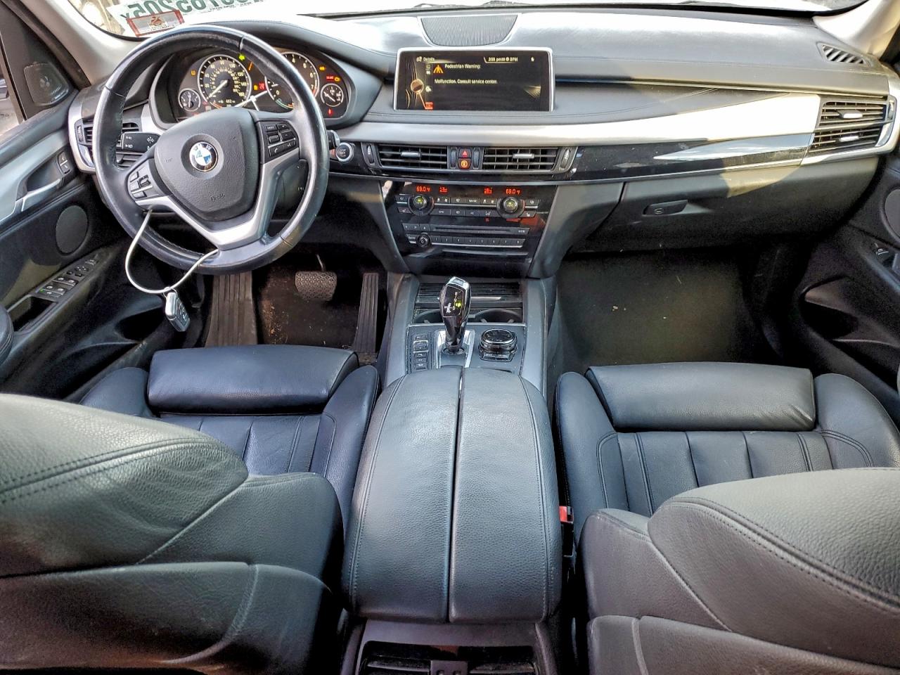 2015 BMW X5 XDRIVE50I photo 8