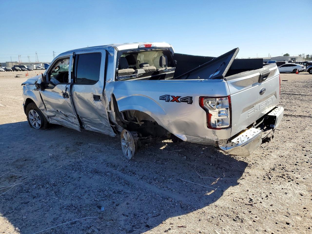 2018 FORD F150 SUPERCREW photo 2