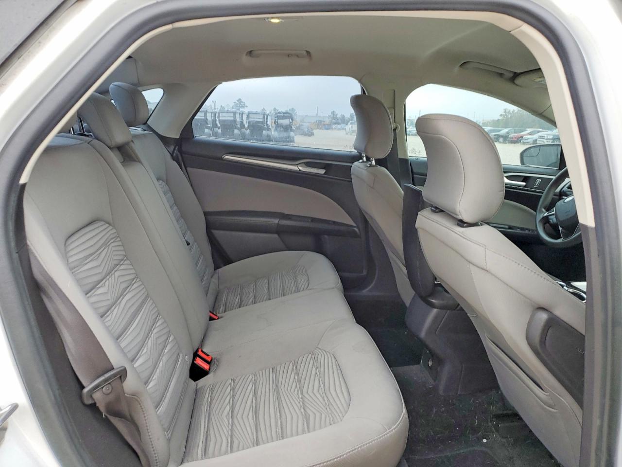 2016 FORD FUSION S photo 10