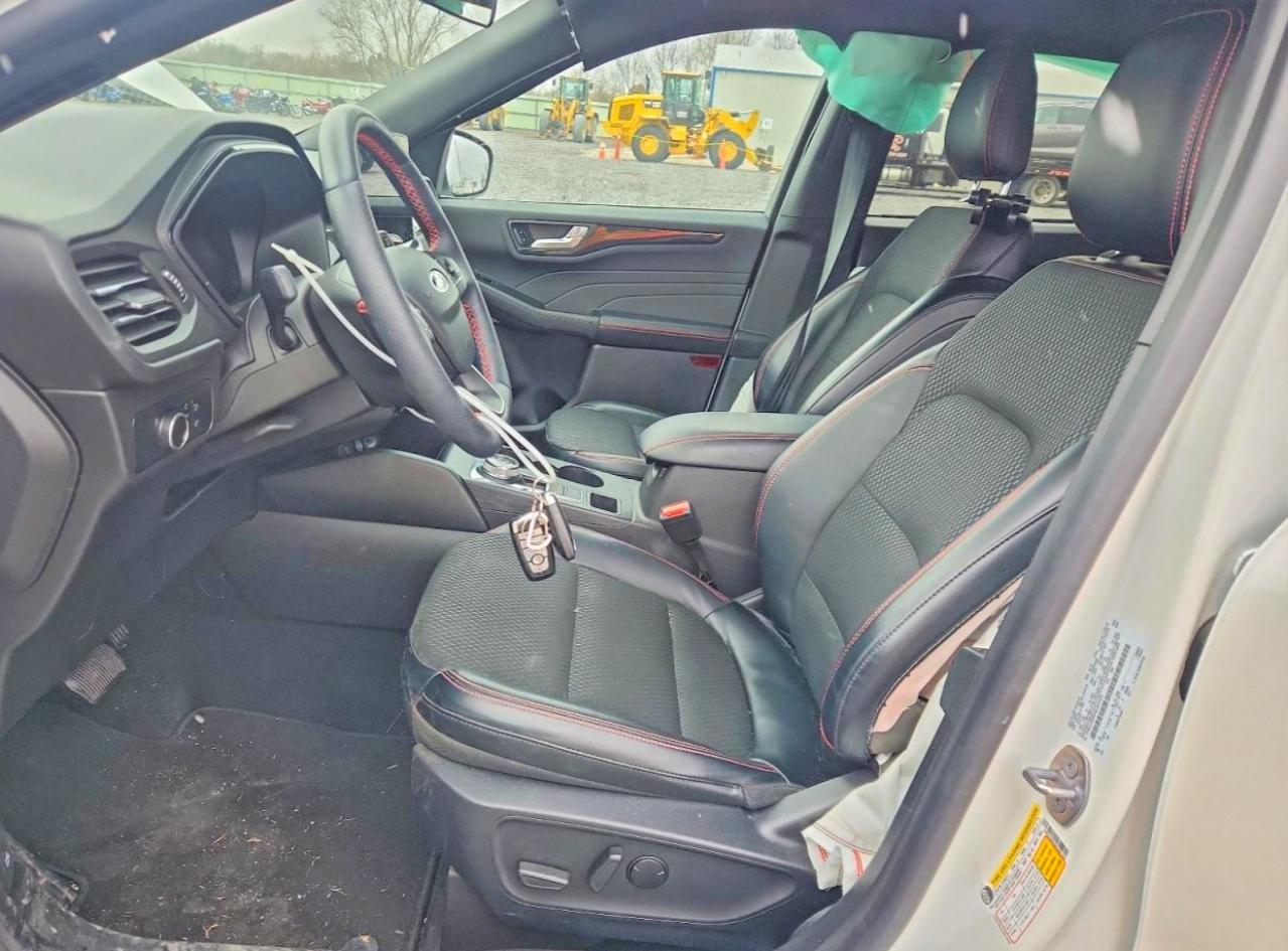 2025 FORD ESCAPE ST LINE photo 7