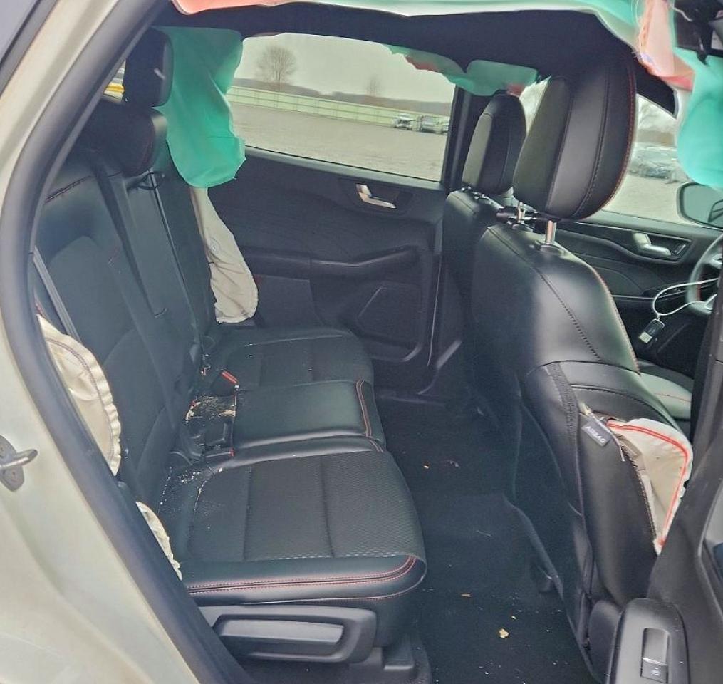 2025 FORD ESCAPE ST LINE photo 10