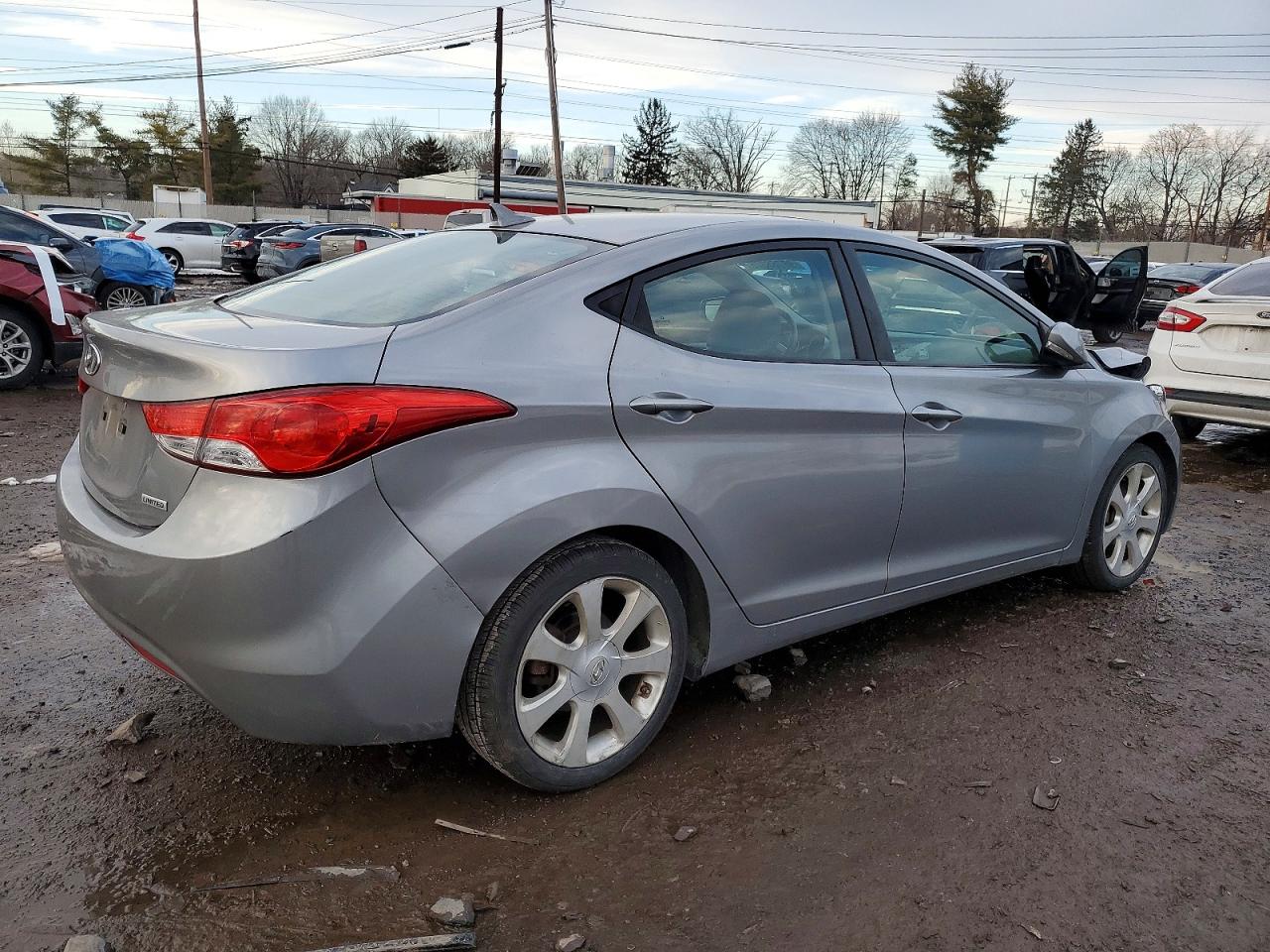2012 HYUNDAI ELANTRA GLS photo 3