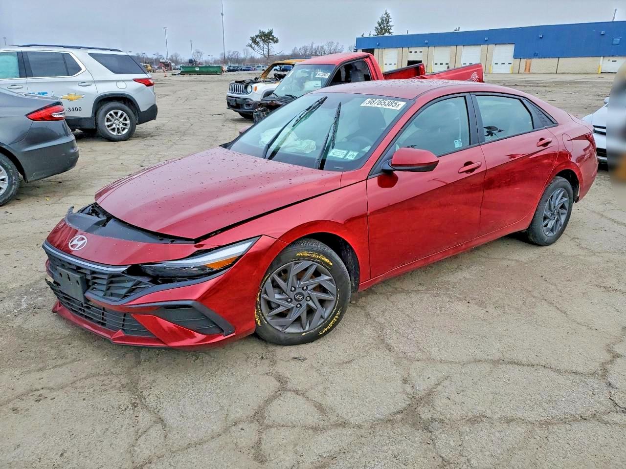 2024 HYUNDAI ELANTRA