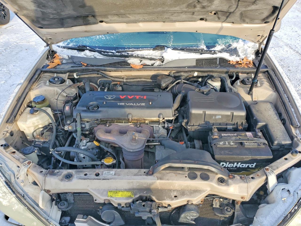 2005 TOYOTA CAMRY LE photo 11