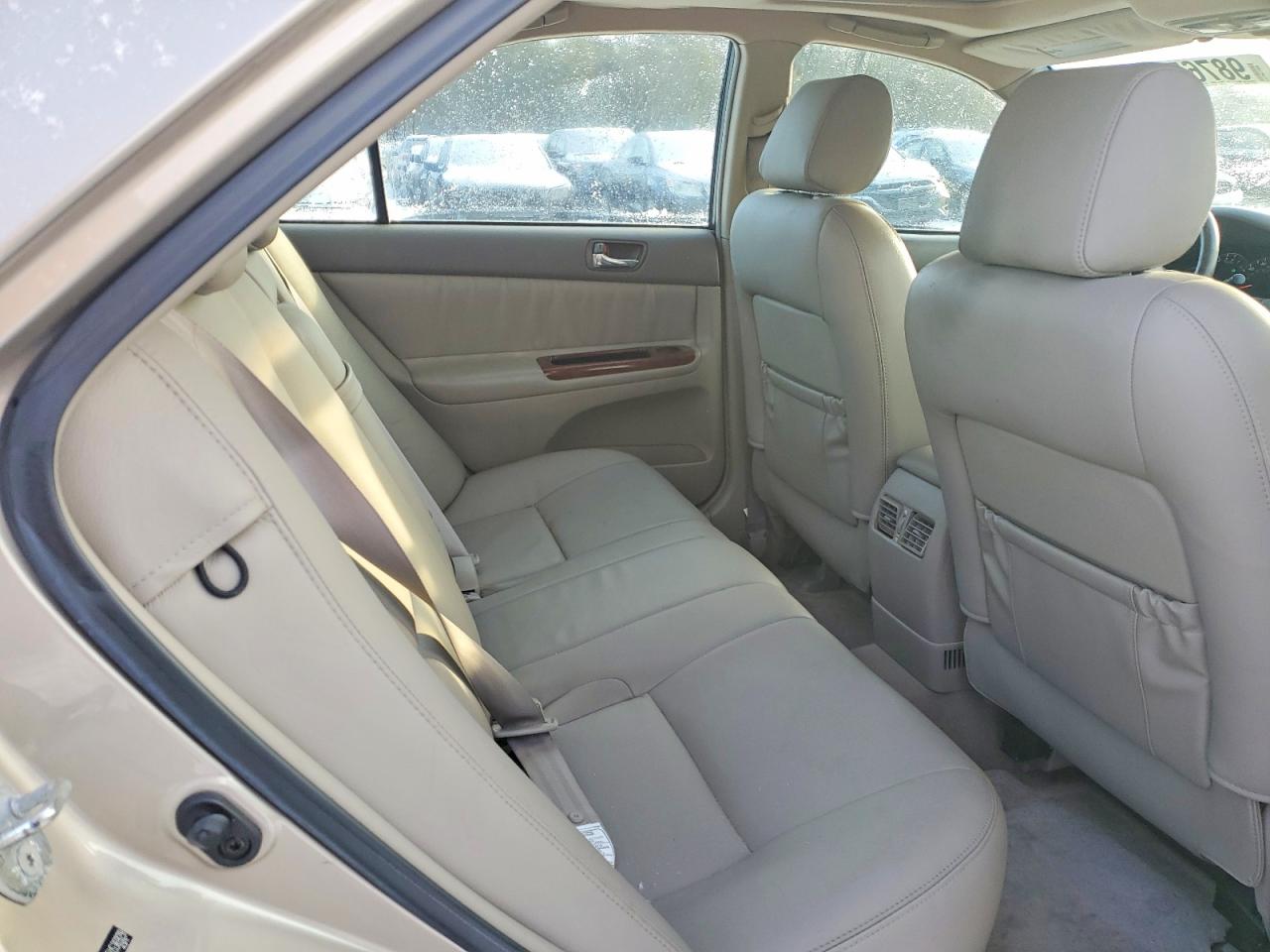 2005 TOYOTA CAMRY LE photo 10