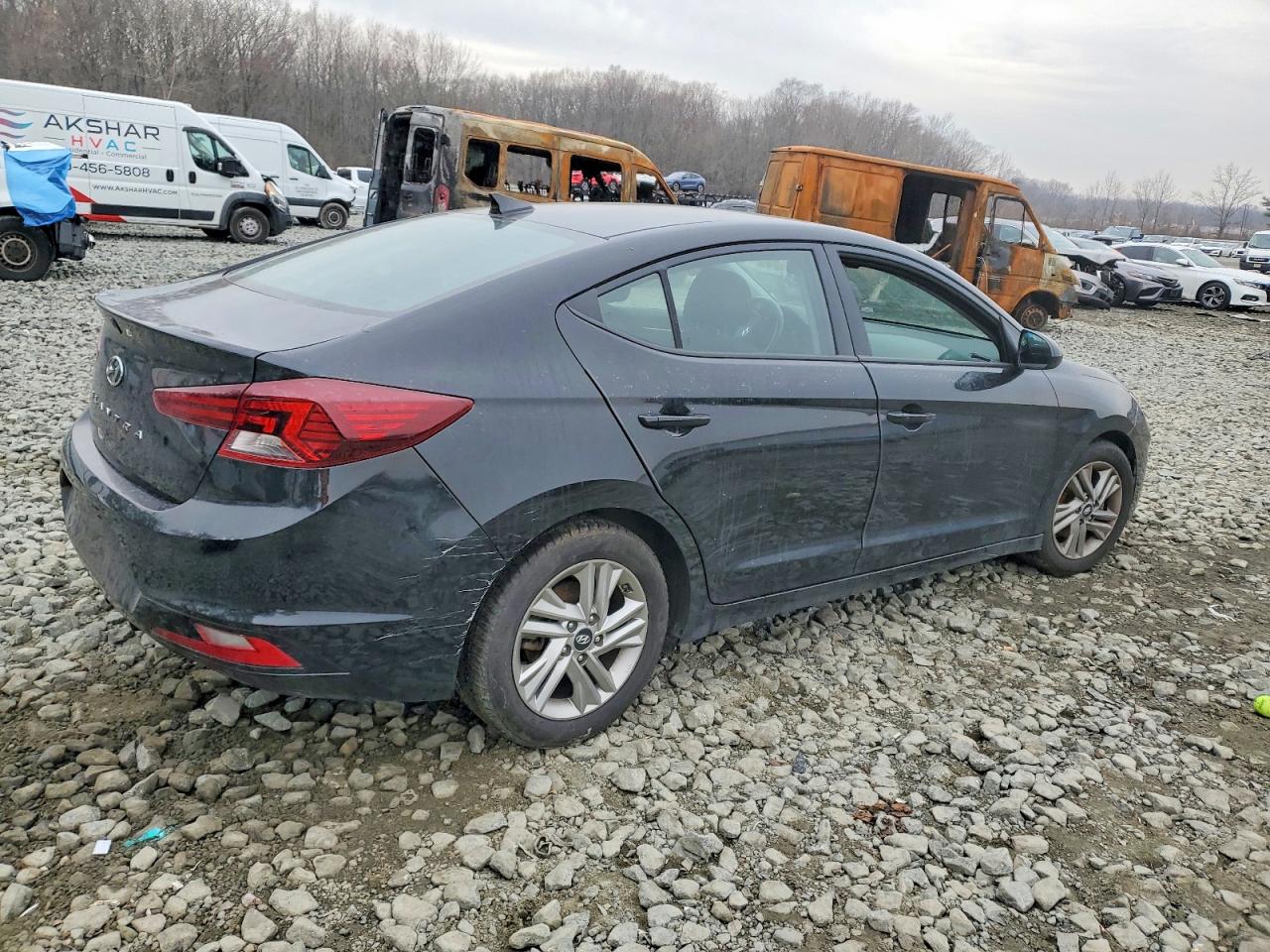 2020 HYUNDAI ELANTRA SEL photo 3