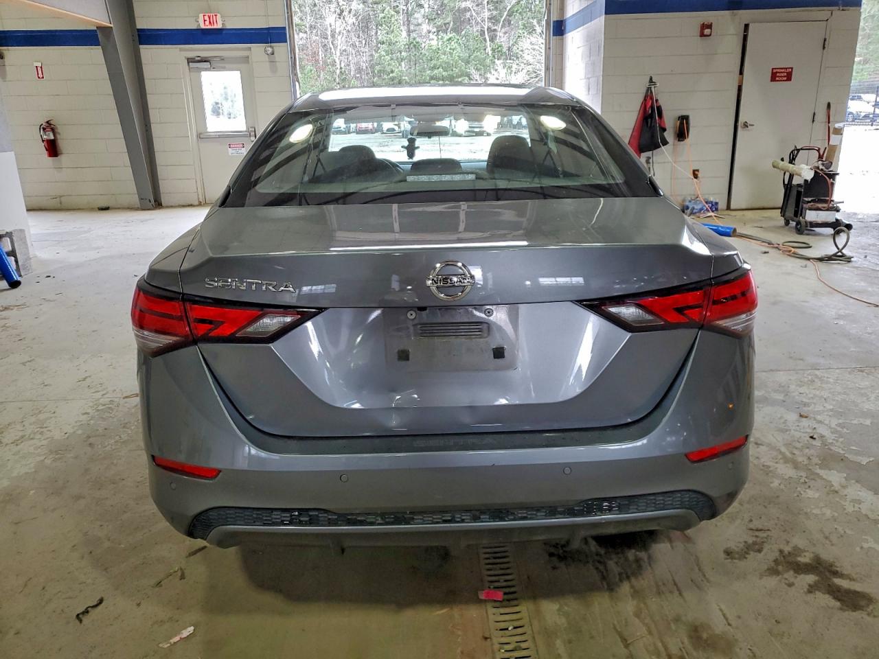 2022 NISSAN SENTRA S photo 6