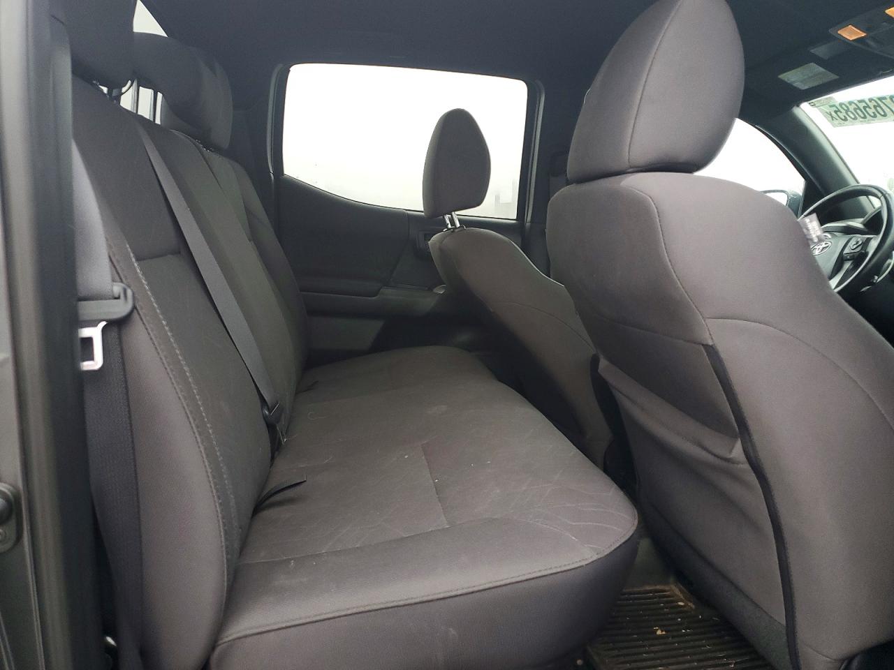 2017 TOYOTA TACOMA DOUBLE CAB photo 10
