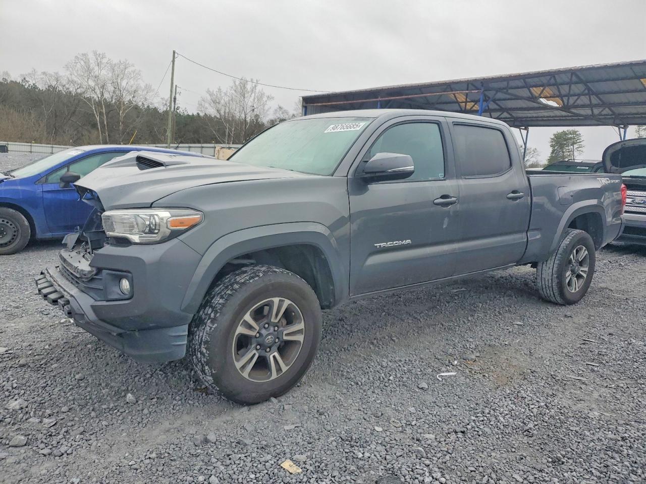 2017 TOYOTA TACOMA