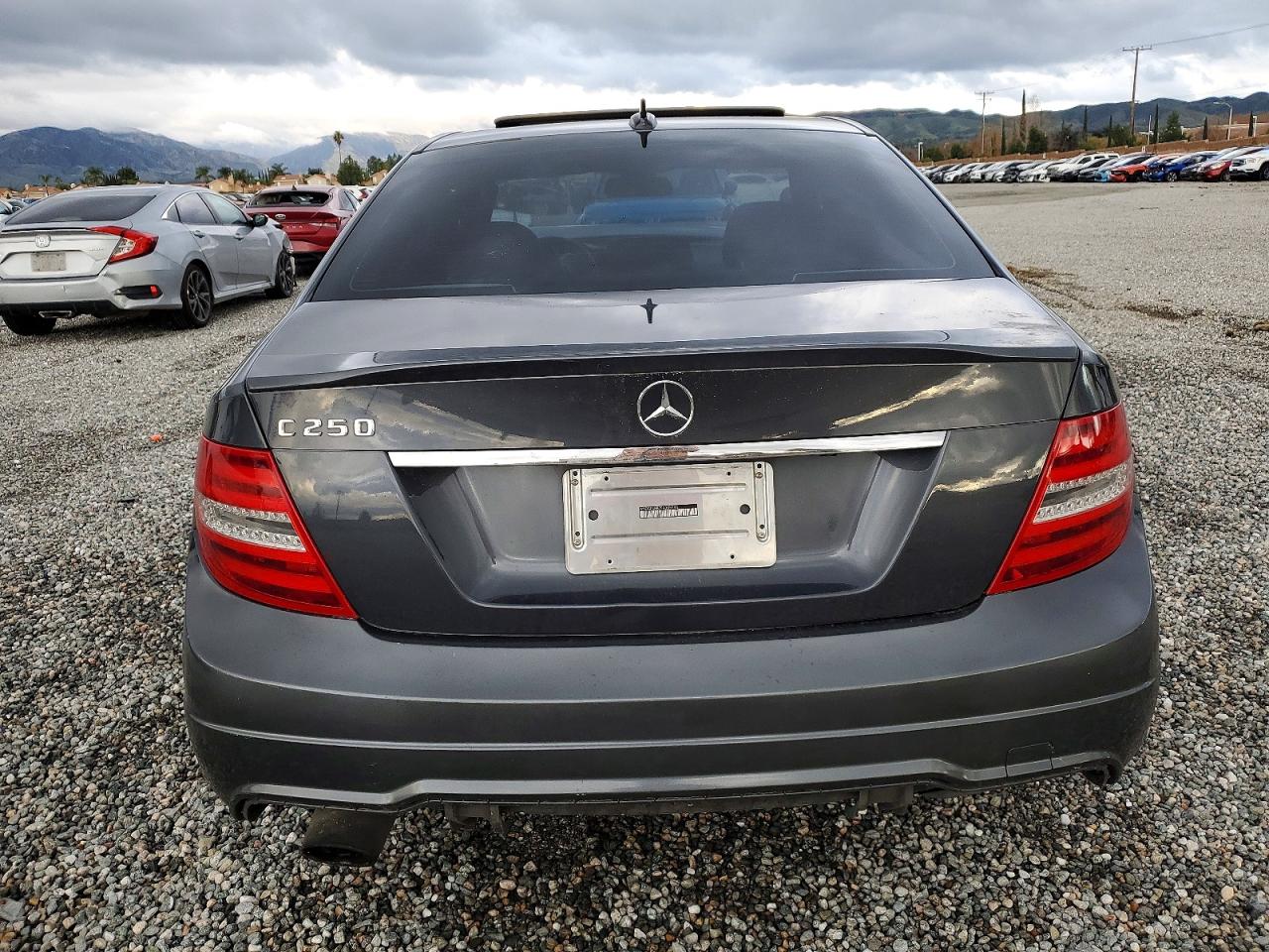 2014 MERCEDES-BENZ C 250 photo 6