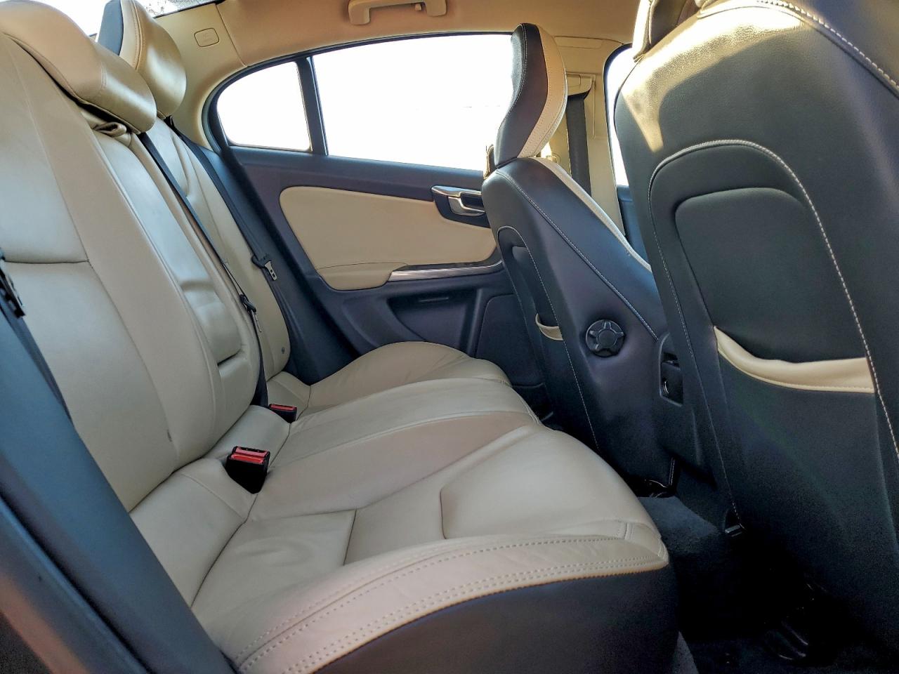 2013 VOLVO S60 T5 photo 10