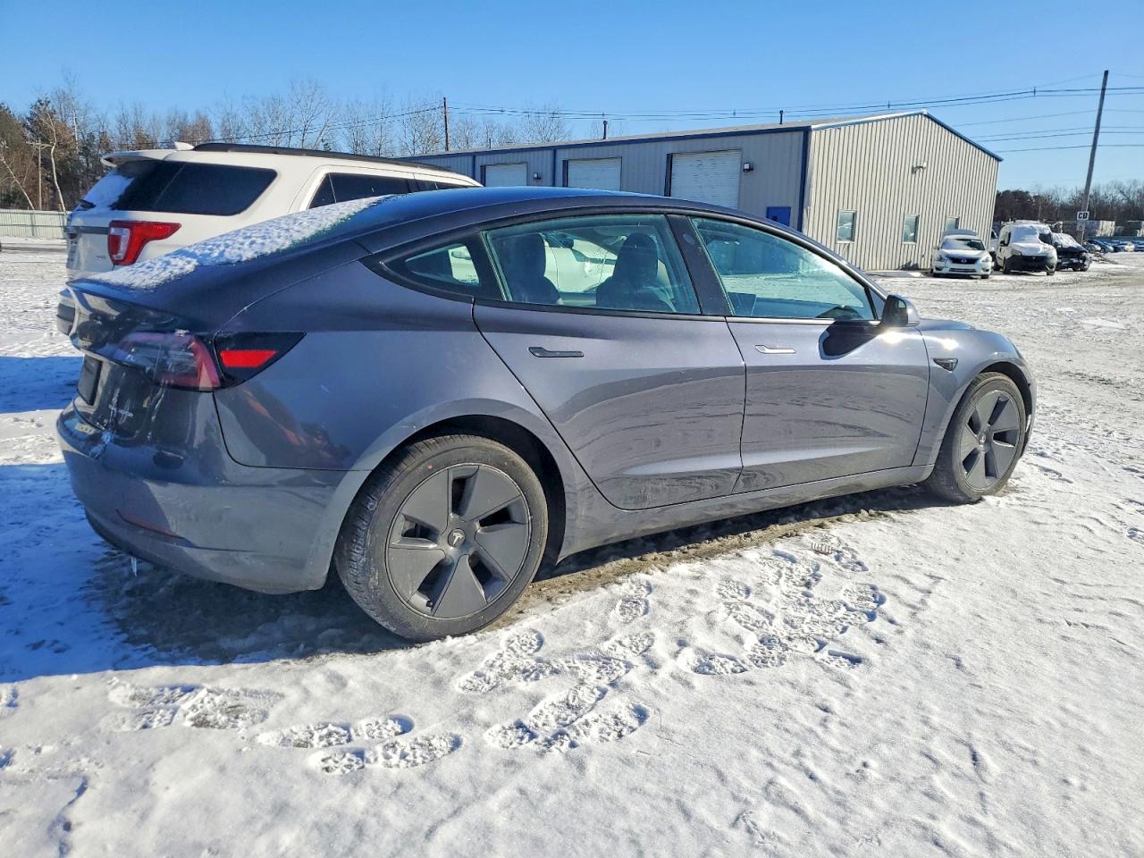 2023 TESLA MODEL 3 photo 5