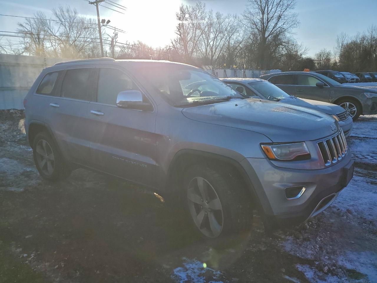 2014 JEEP GRAND CHEROKEE LIMITED photo 4