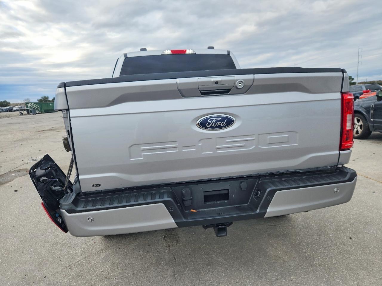 2023 FORD F150 SUPERCREW photo 6