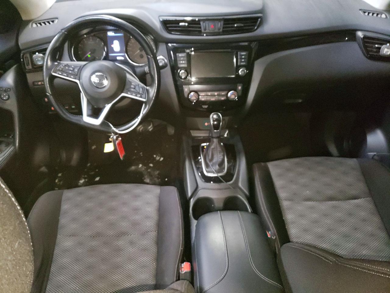 2020 NISSAN ROGUE SPORT S photo 8