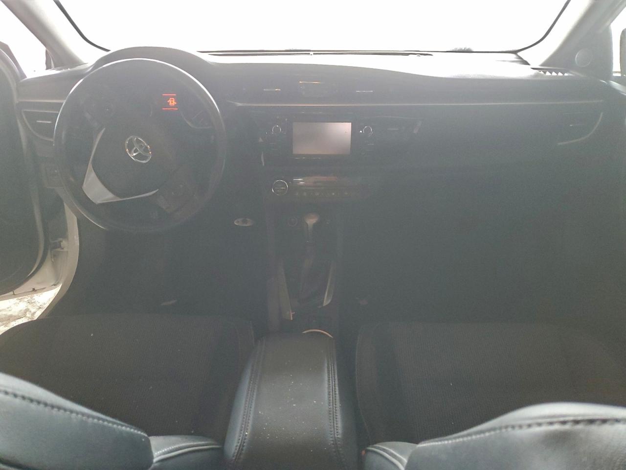 2014 TOYOTA COROLLA L photo 8