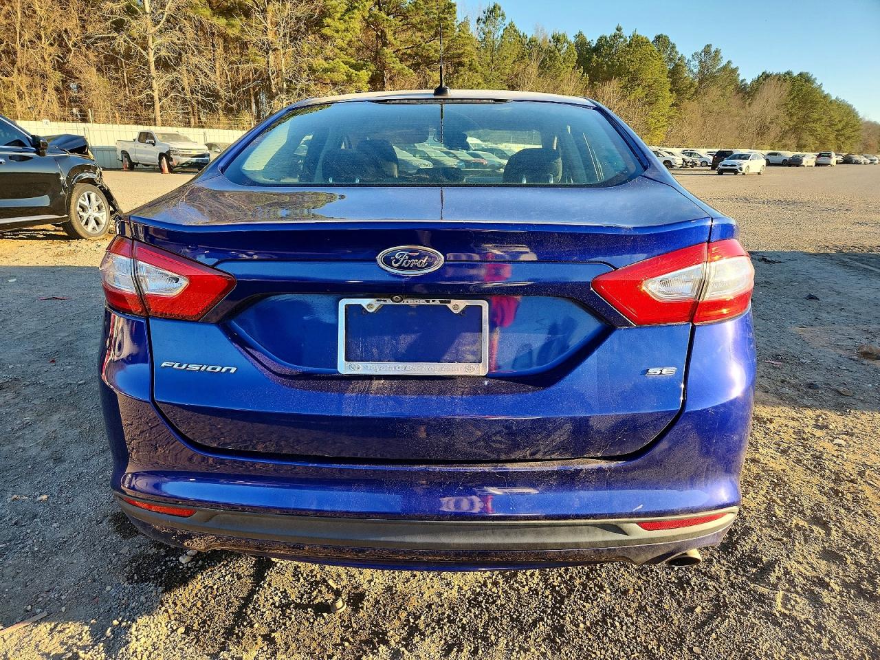 2015 FORD FUSION SE photo 6
