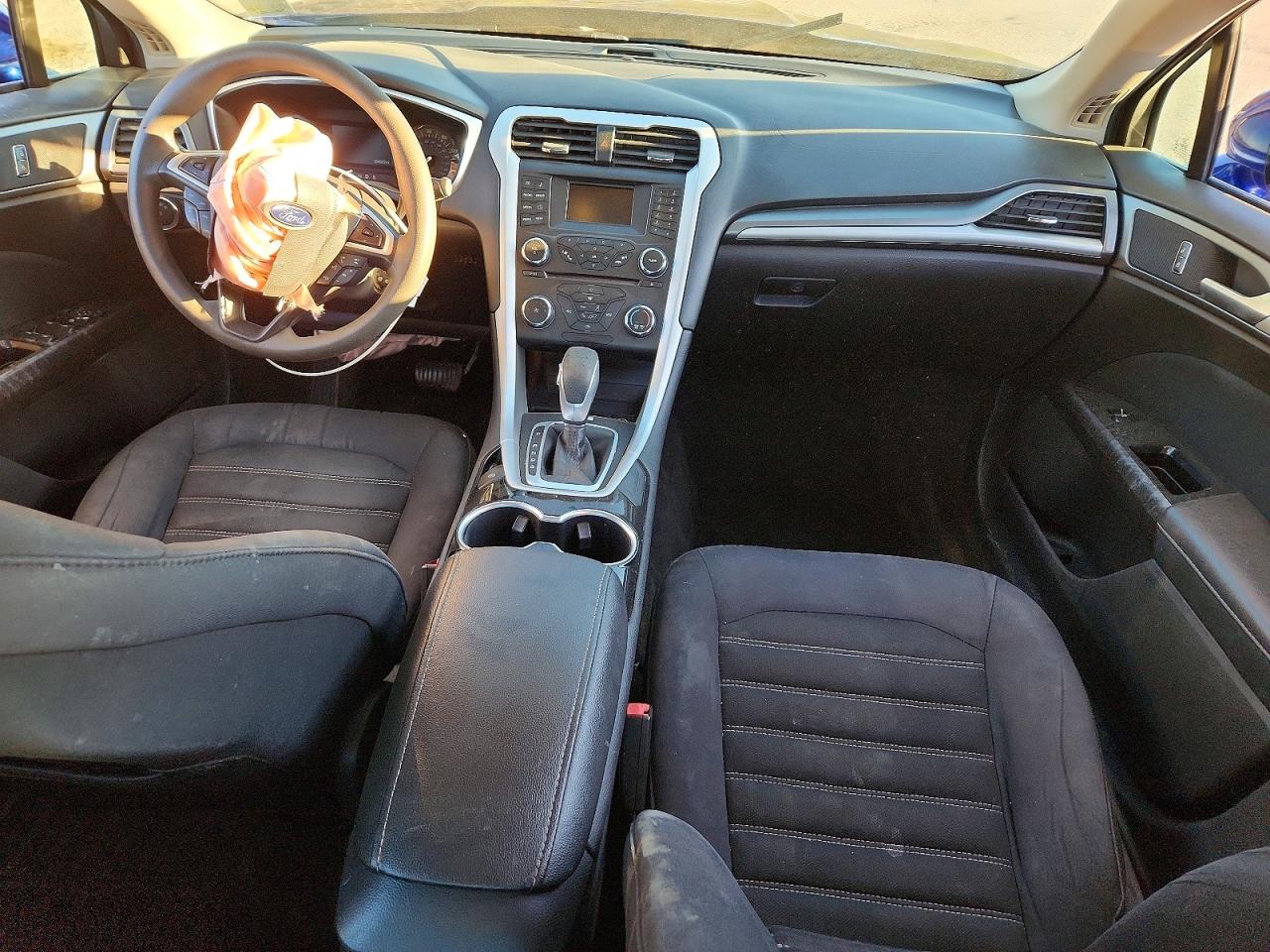 2015 FORD FUSION SE photo 8