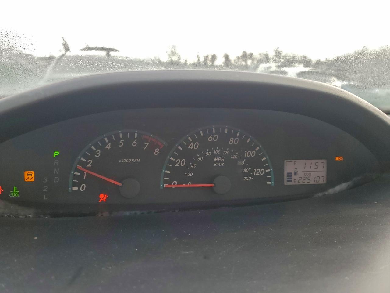 2010 TOYOTA YARIS photo 17