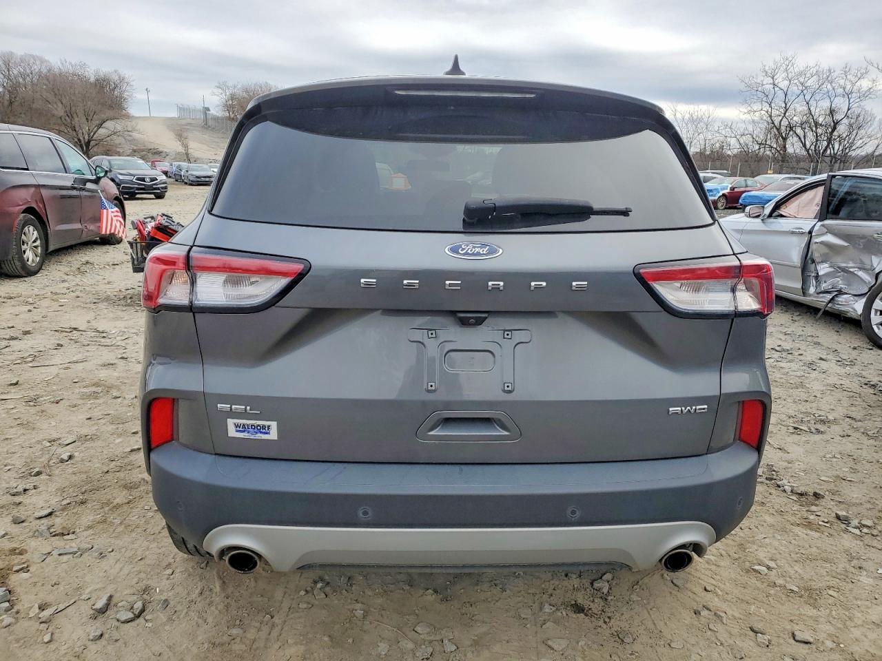 2022 FORD ESCAPE SEL photo 6