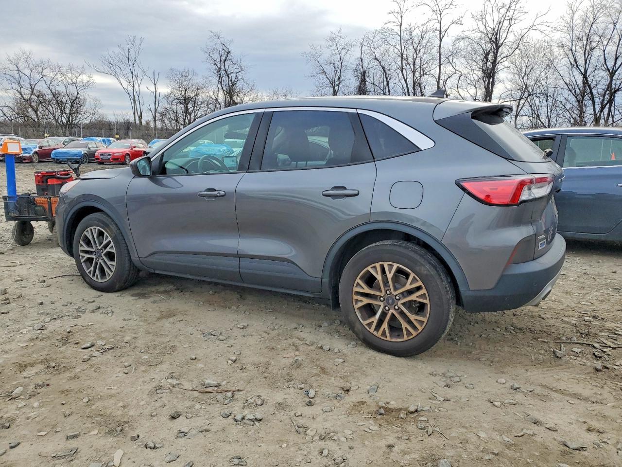 2022 FORD ESCAPE SEL photo 2