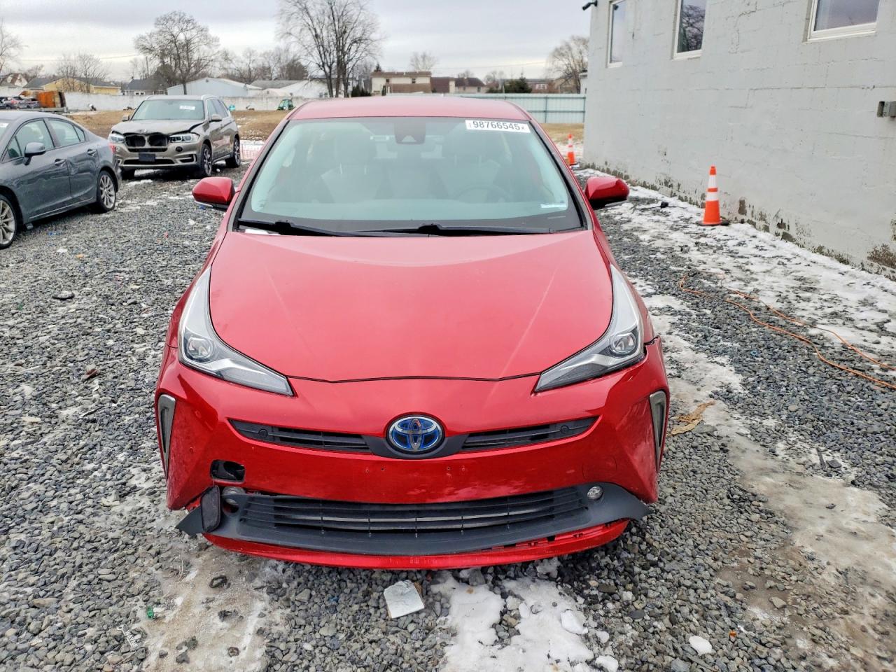 2019 TOYOTA PRIUS photo 5