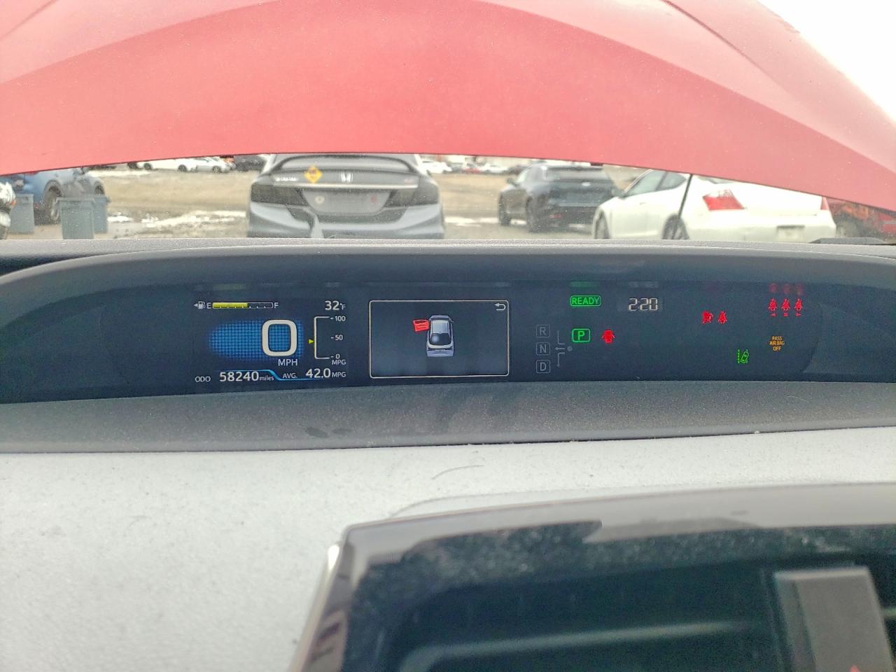 2019 TOYOTA PRIUS photo 9