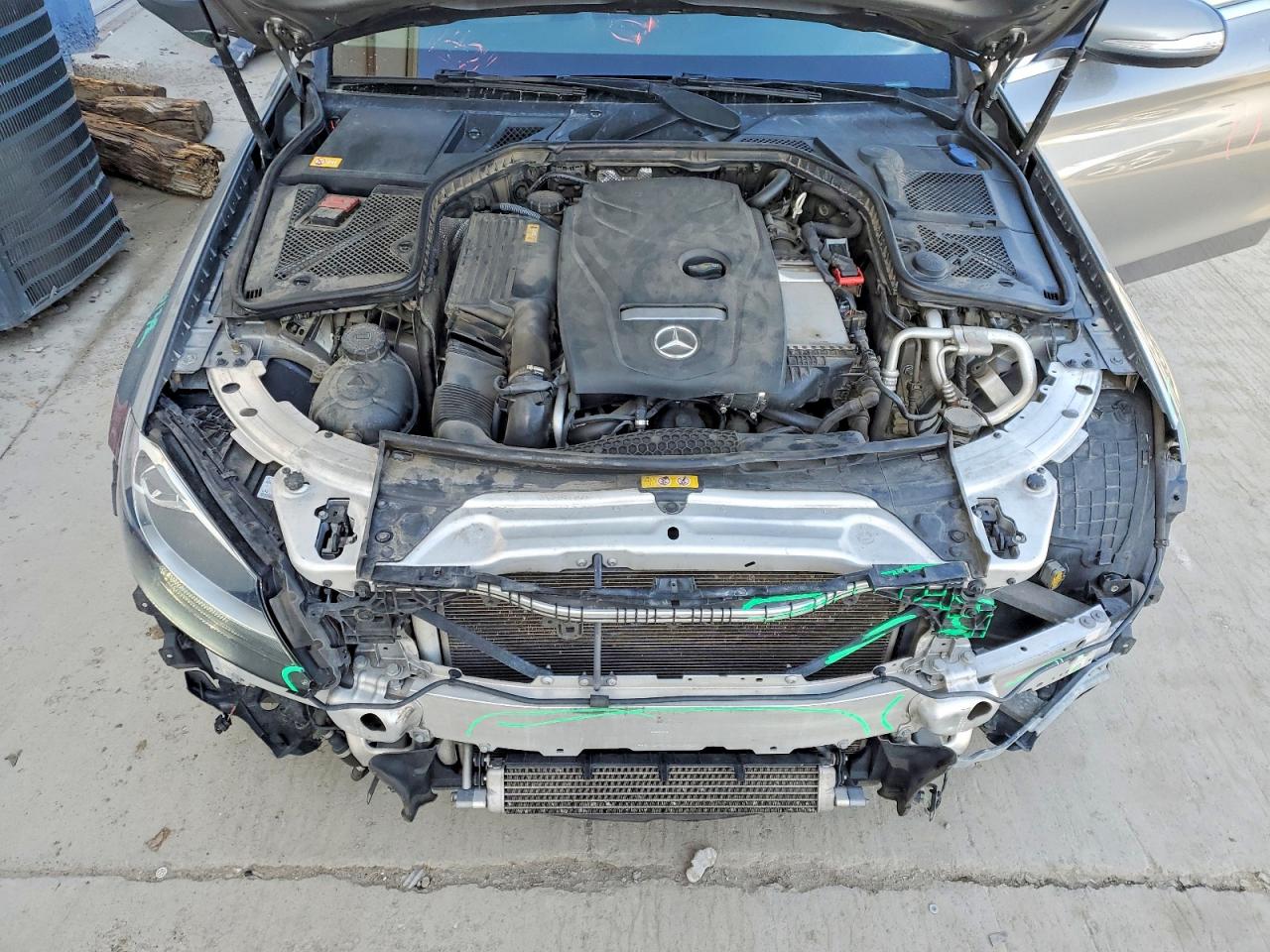 2015 MERCEDES-BENZ C 300 4MATIC photo 11