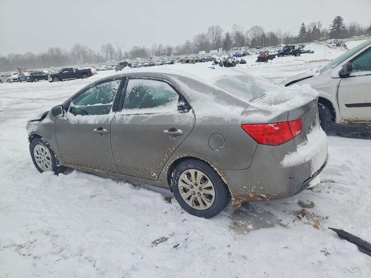 2013 KIA FORTE EX photo 2