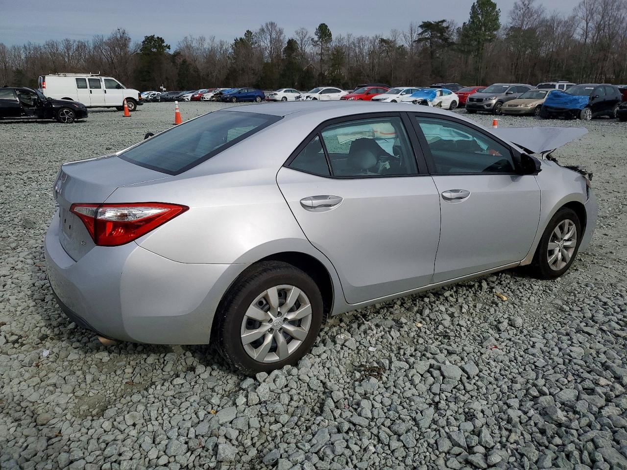 2016 TOYOTA COROLLA L photo 3
