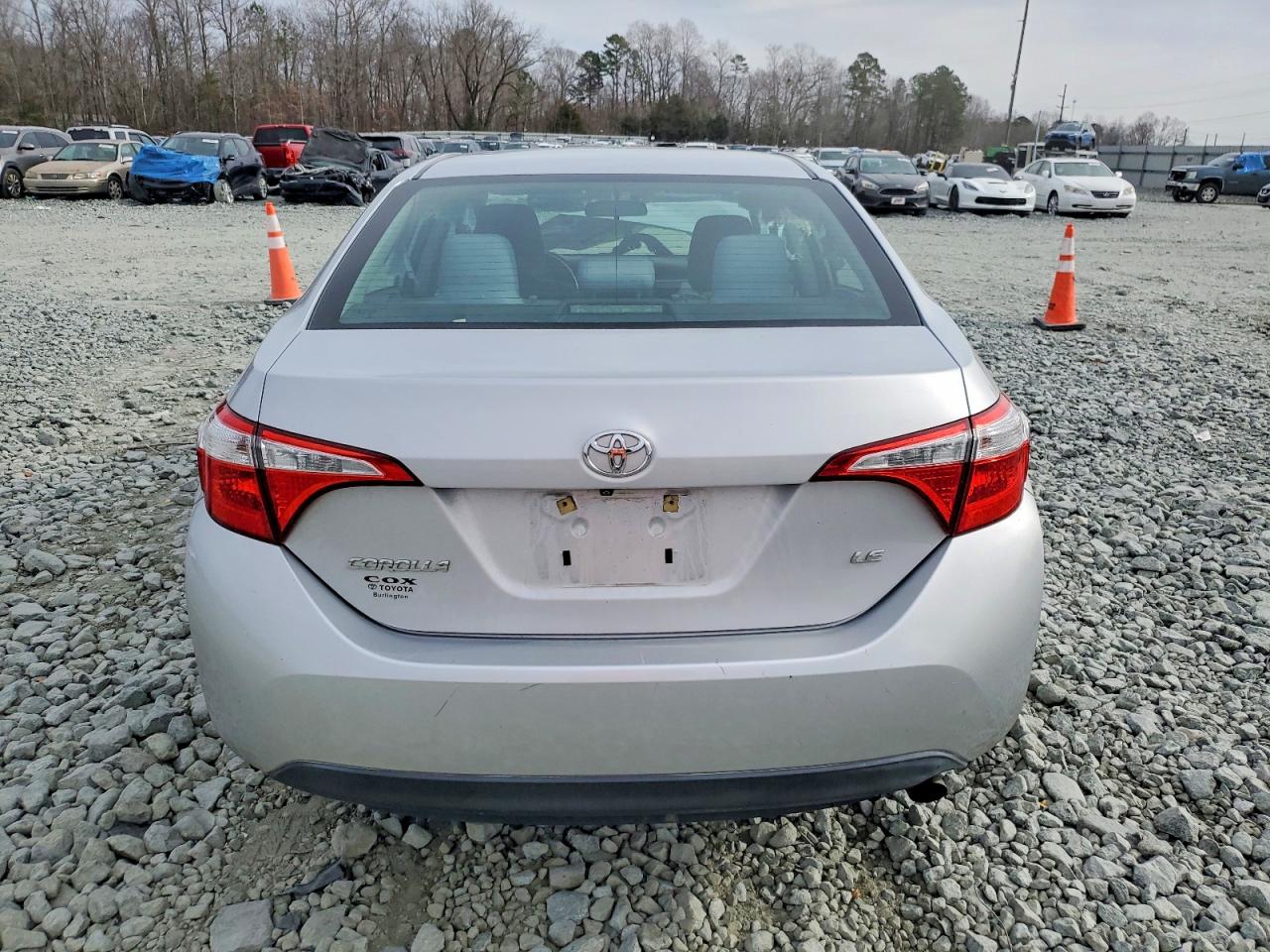 2016 TOYOTA COROLLA L photo 6