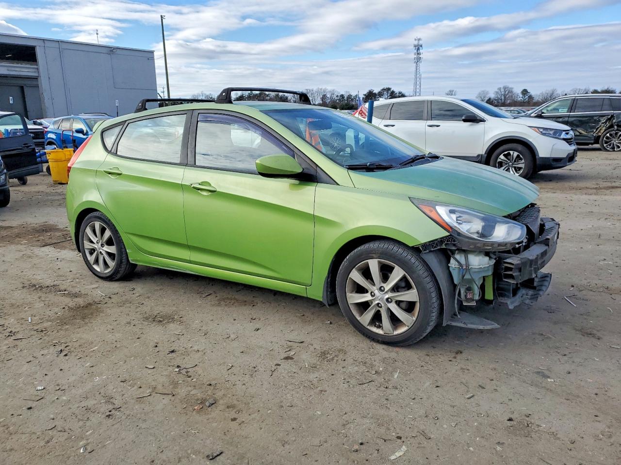 2012 HYUNDAI ACCENT GLS photo 4