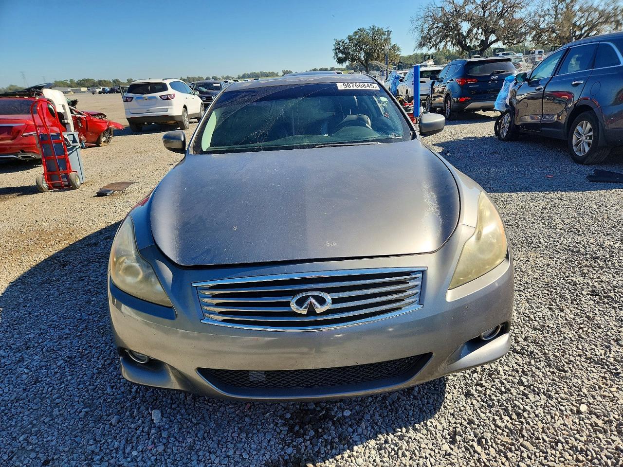 2012 INFINITI G37 BASE photo 5