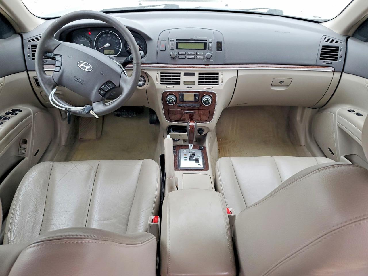 2008 HYUNDAI SONATA SE photo 8