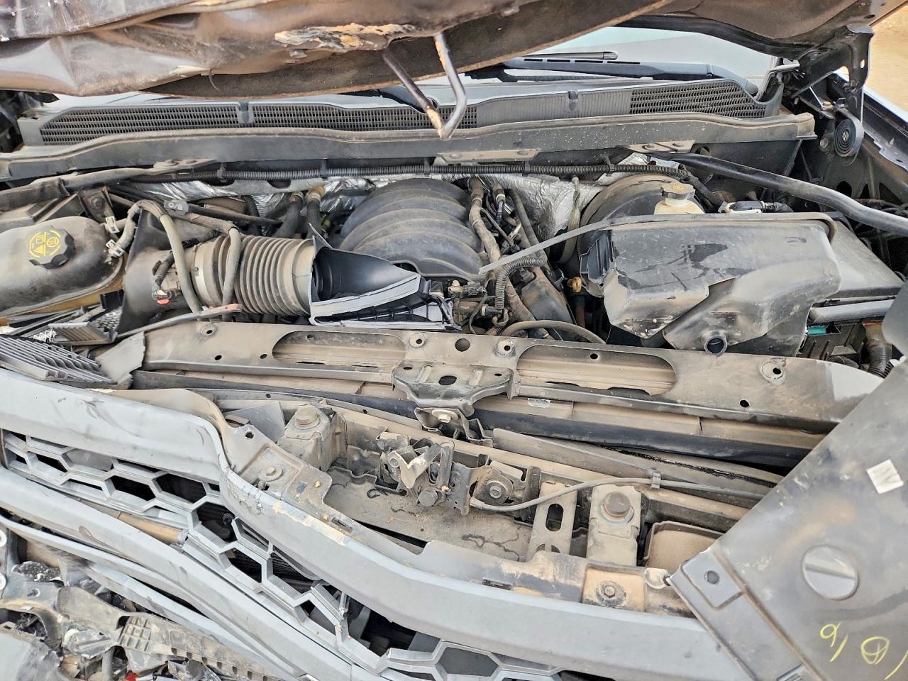 2015 CHEVROLET SILVERADO C1500 photo 11