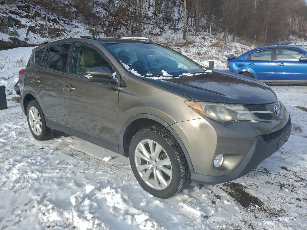 2014 TOYOTA RAV4 LIMITED photo 4