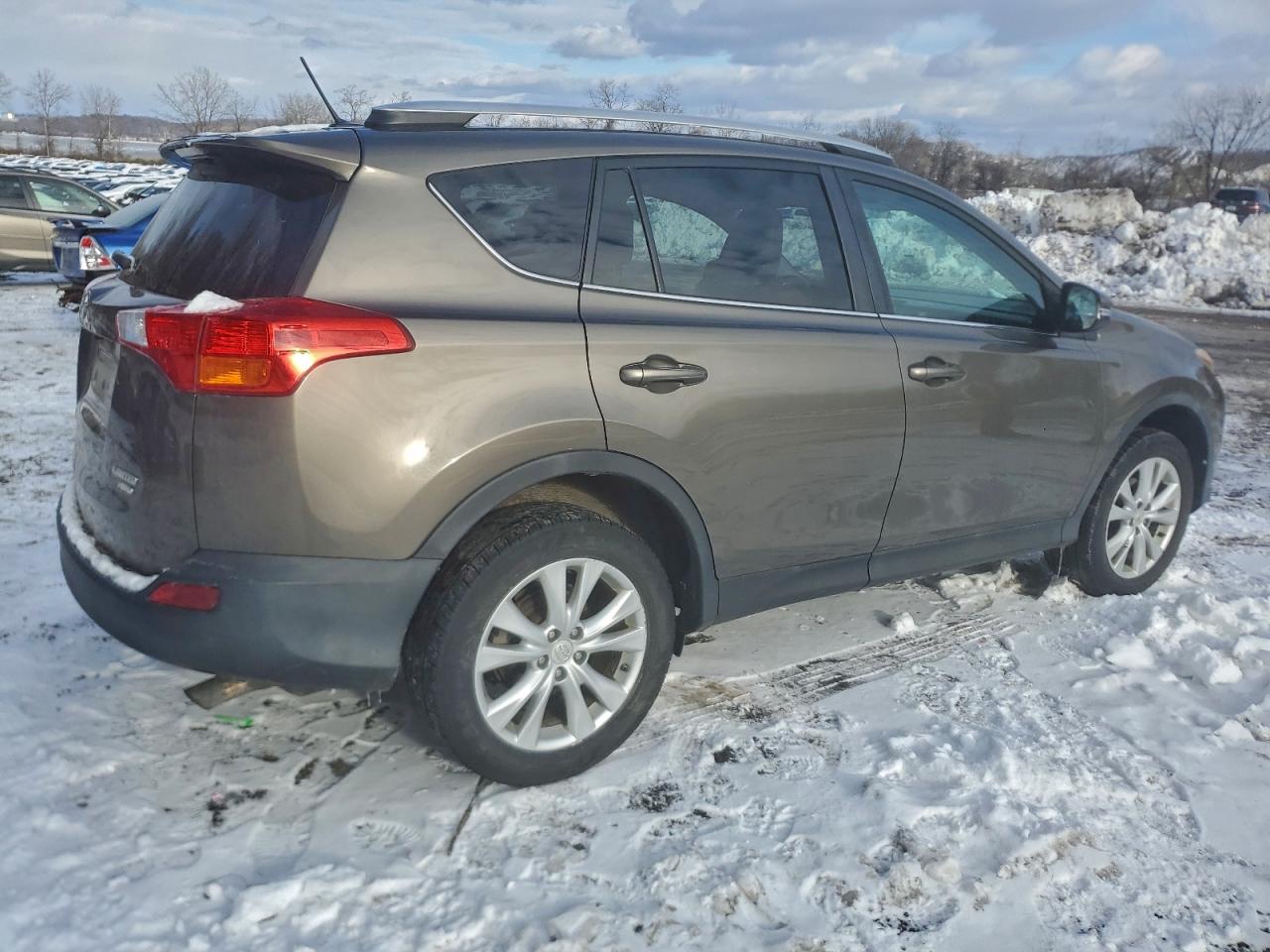 2014 TOYOTA RAV4 LIMITED photo 3
