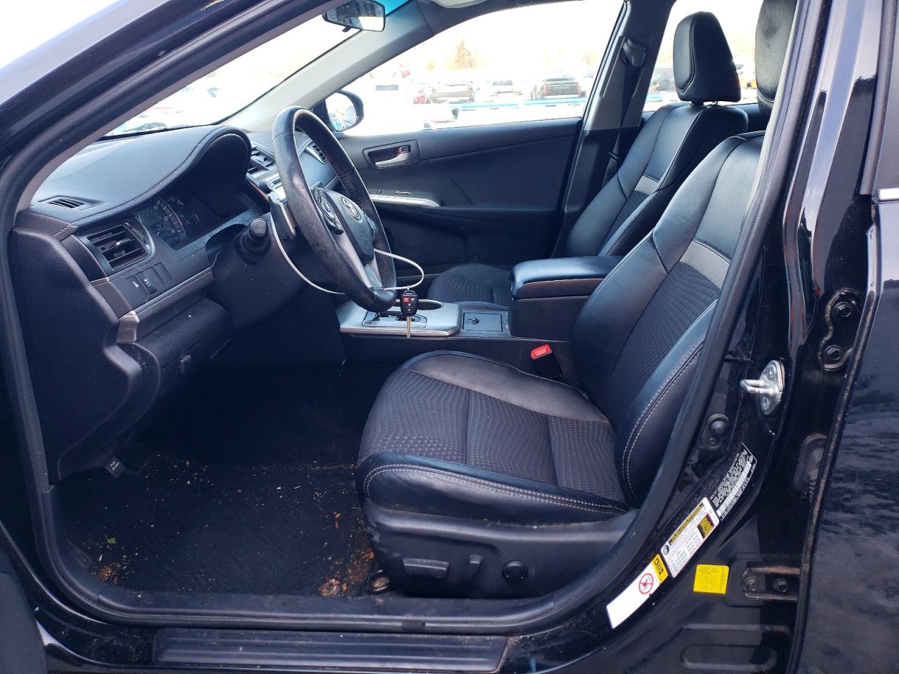 2012 TOYOTA CAMRY BASE photo 7
