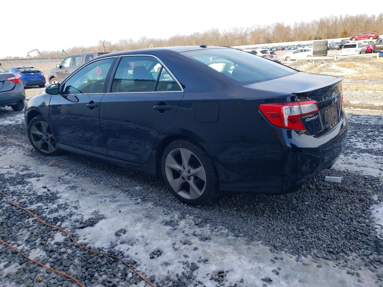 2012 TOYOTA CAMRY BASE photo 2