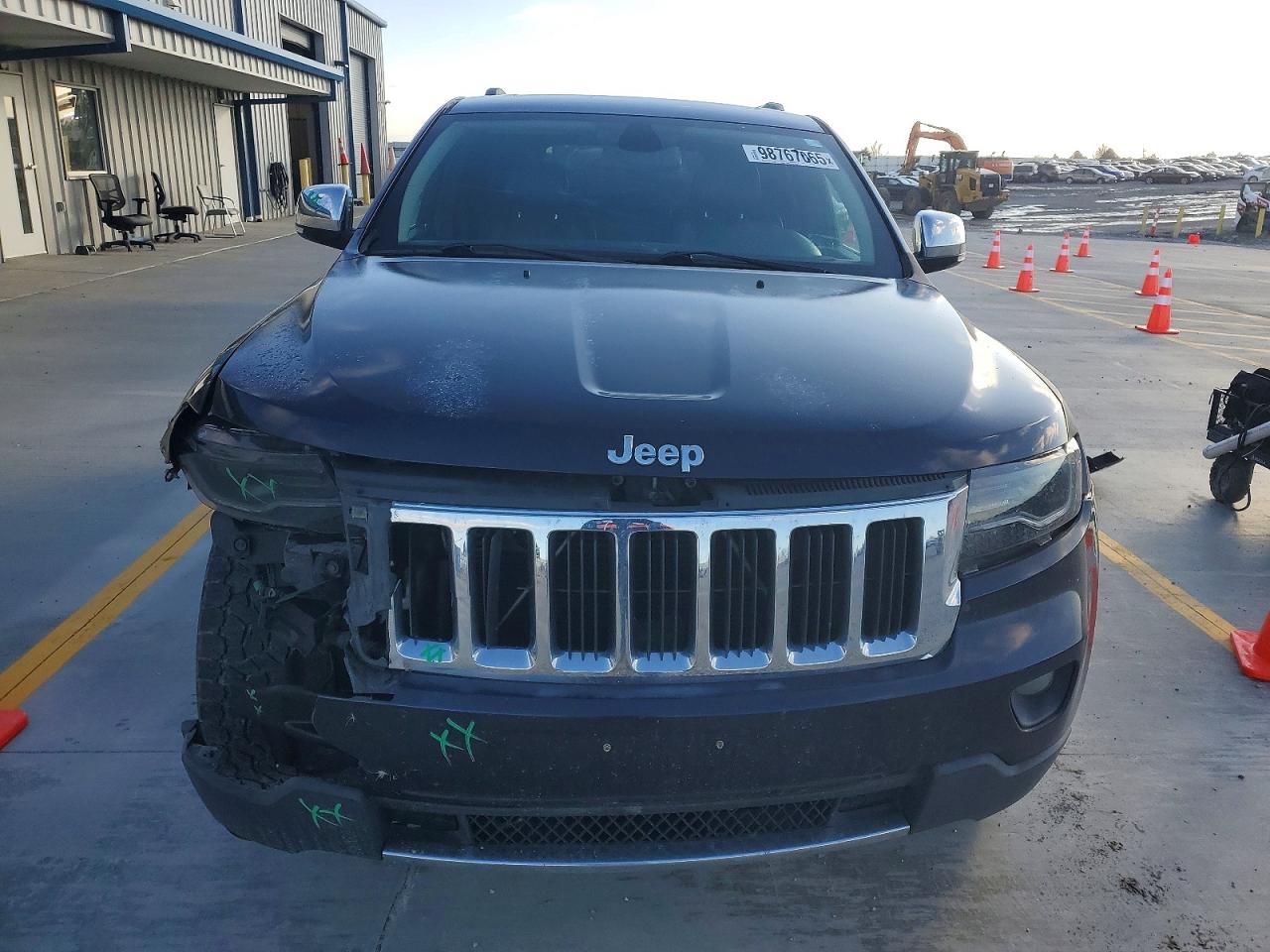 2011 JEEP GRAND CHEROKEE LIMITED photo 5